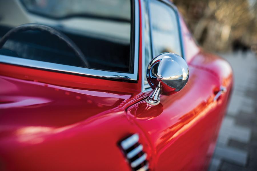 Детали экстерьера Iso Grifo A3/C (B0209) 1964 года  (фото 5 из 29)